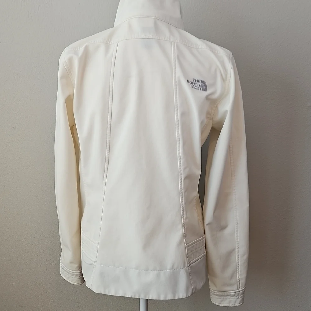 The North Face Women's Cream Zipper Medium Jacket - Picture 9 of 16
